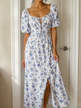 White Blue Floral Summer Dress Front Tie Design Size M
